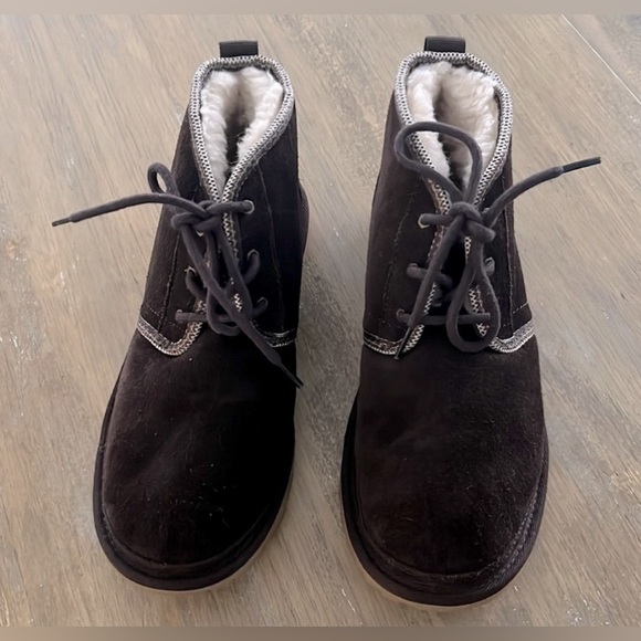 Ugg Neumel II Tasman Brown suede Boots Kids Size 6 - Picture 4 of 5